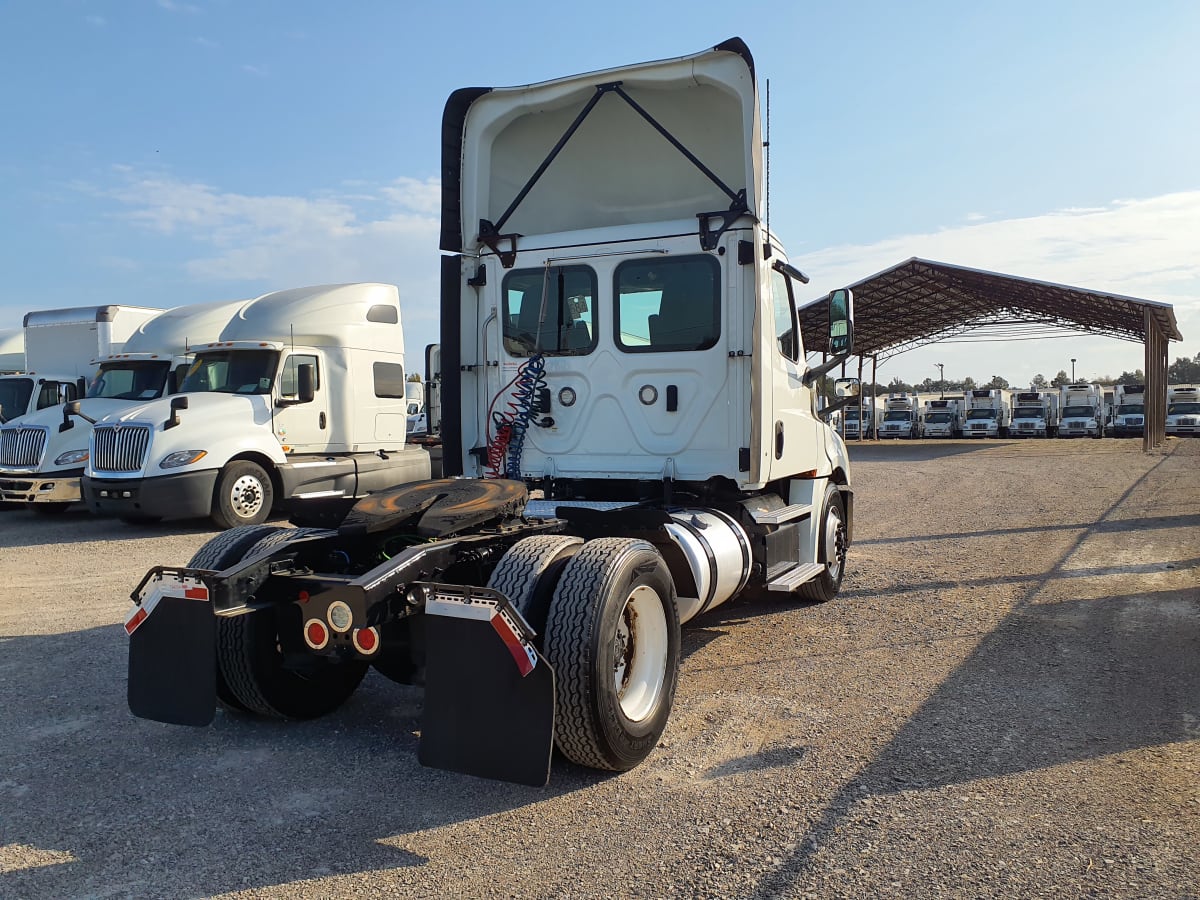 2019 Freightliner/Mercedes NEW CASCADIA 126 794254