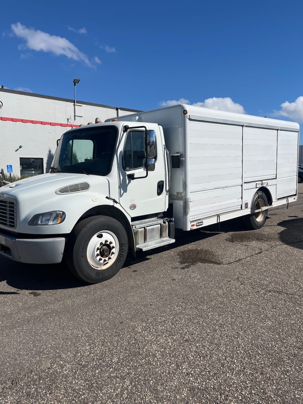 2019 Freightliner/Mercedes M2 106 794597 2019 Freightliner/Mercedes M2 106 794597
