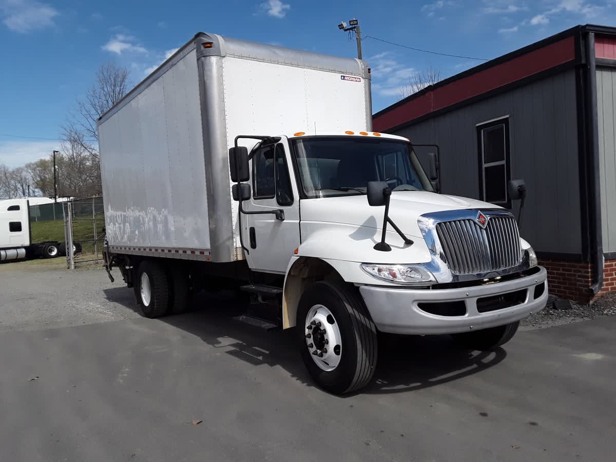 2018 Navistar International 4300 794629