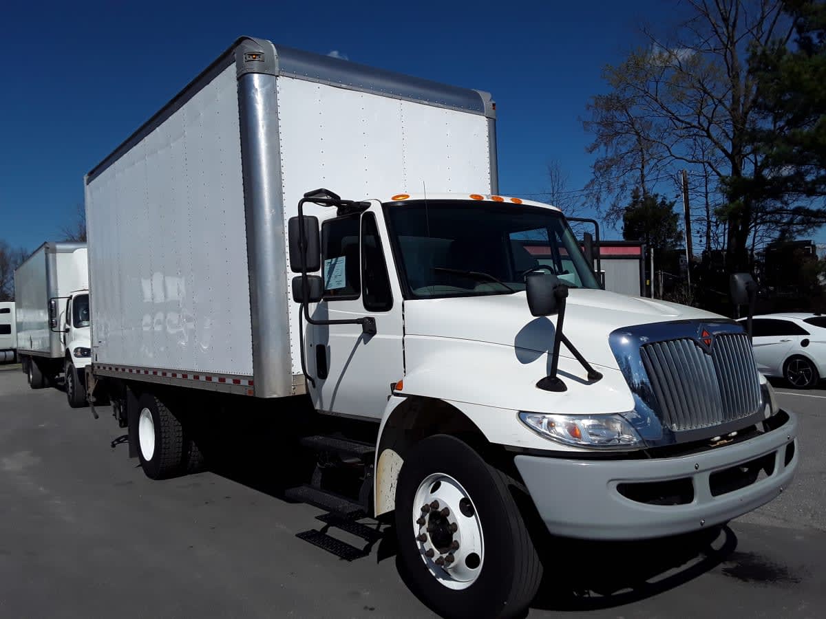 2018 Navistar International 4300 794630