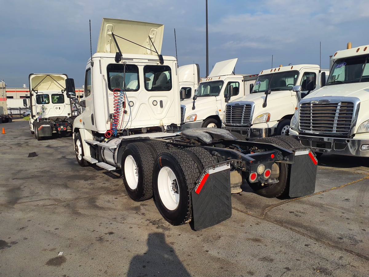 2019 Freightliner/Mercedes CASCADIA 125 794736