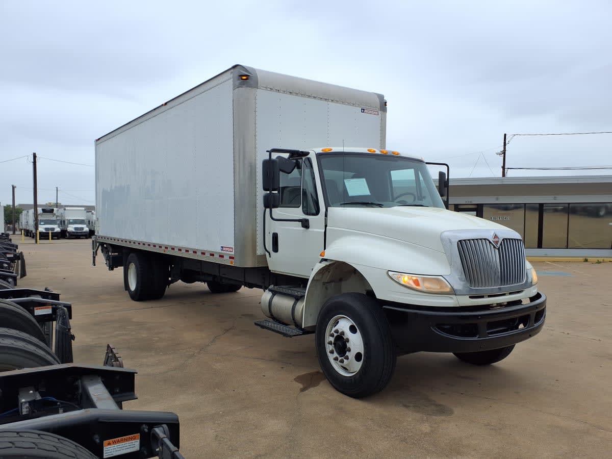 2019 Navistar International 4300 794910