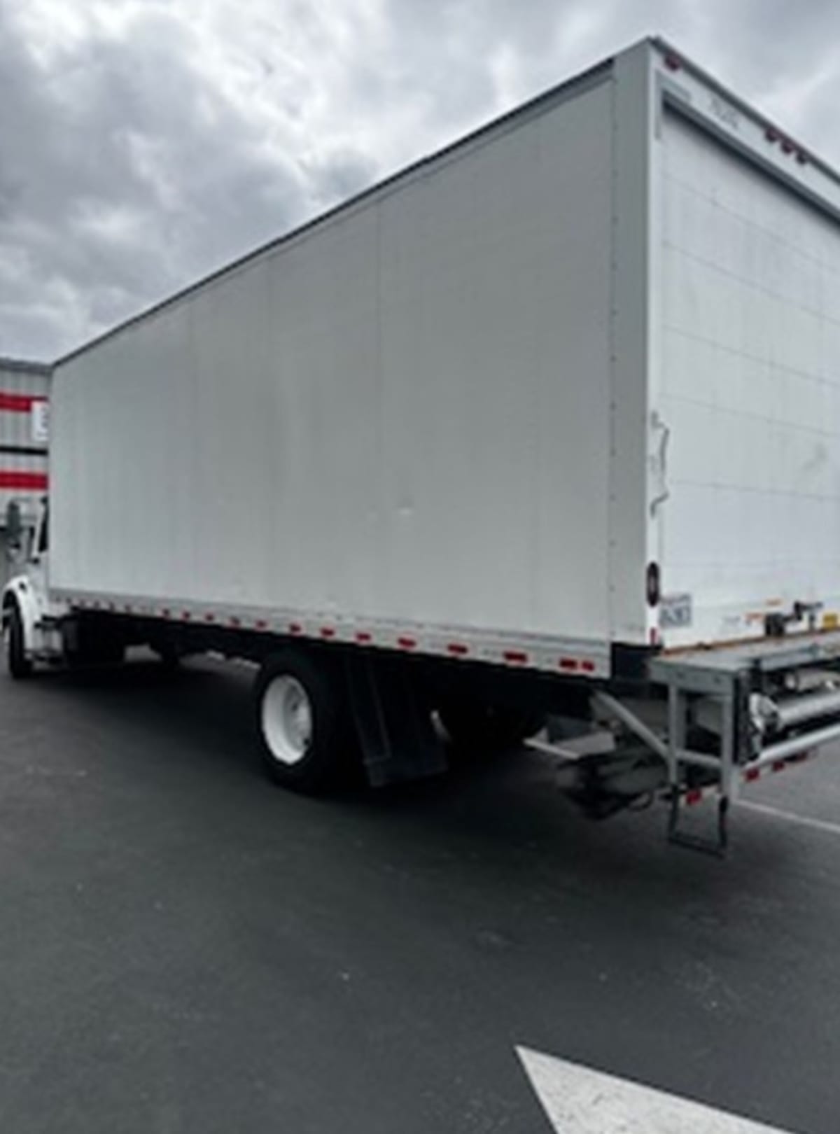 2018 Freightliner/Mercedes M2 106 795242