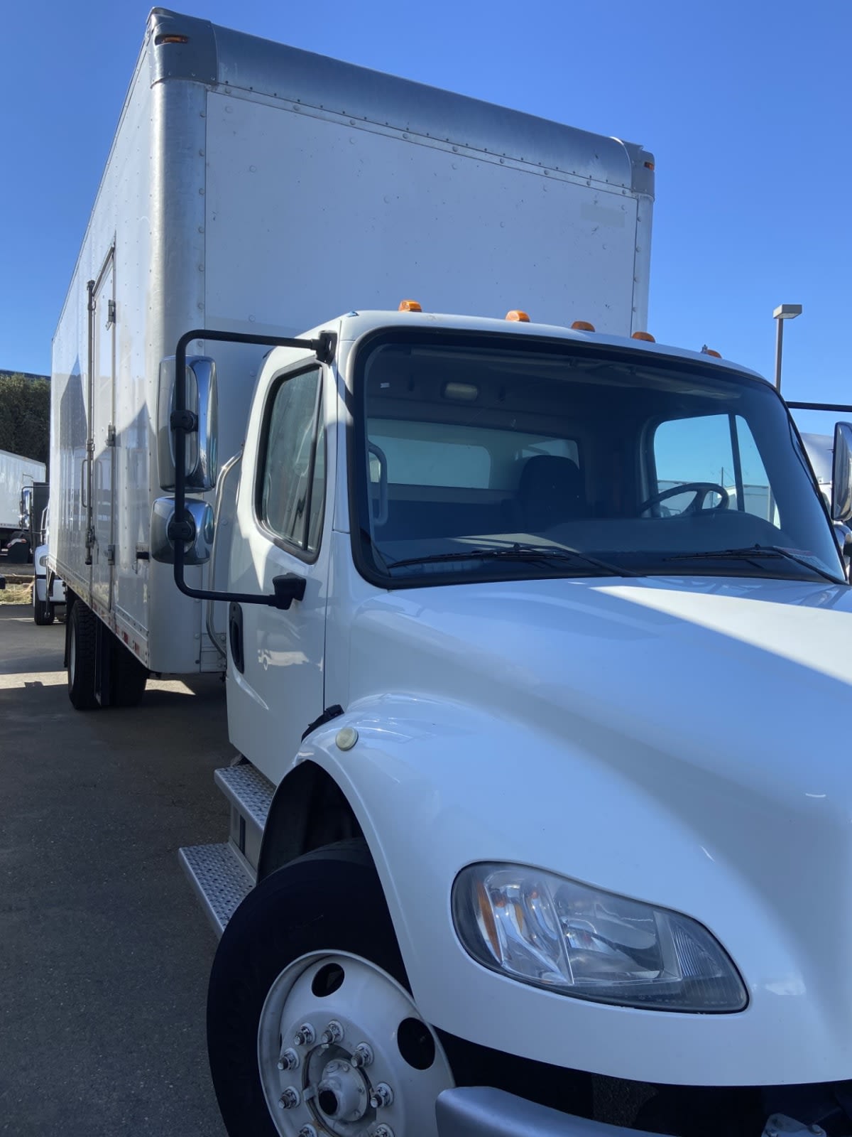 2018 Freightliner/Mercedes M2 106 795248