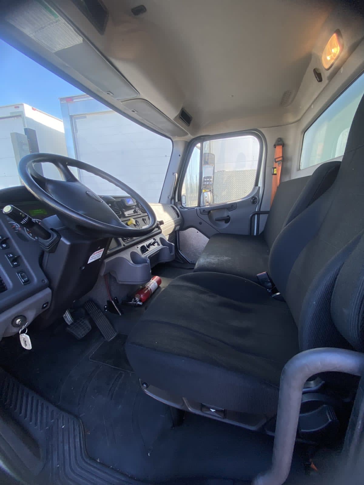 2018 Freightliner/Mercedes M2 106 795248