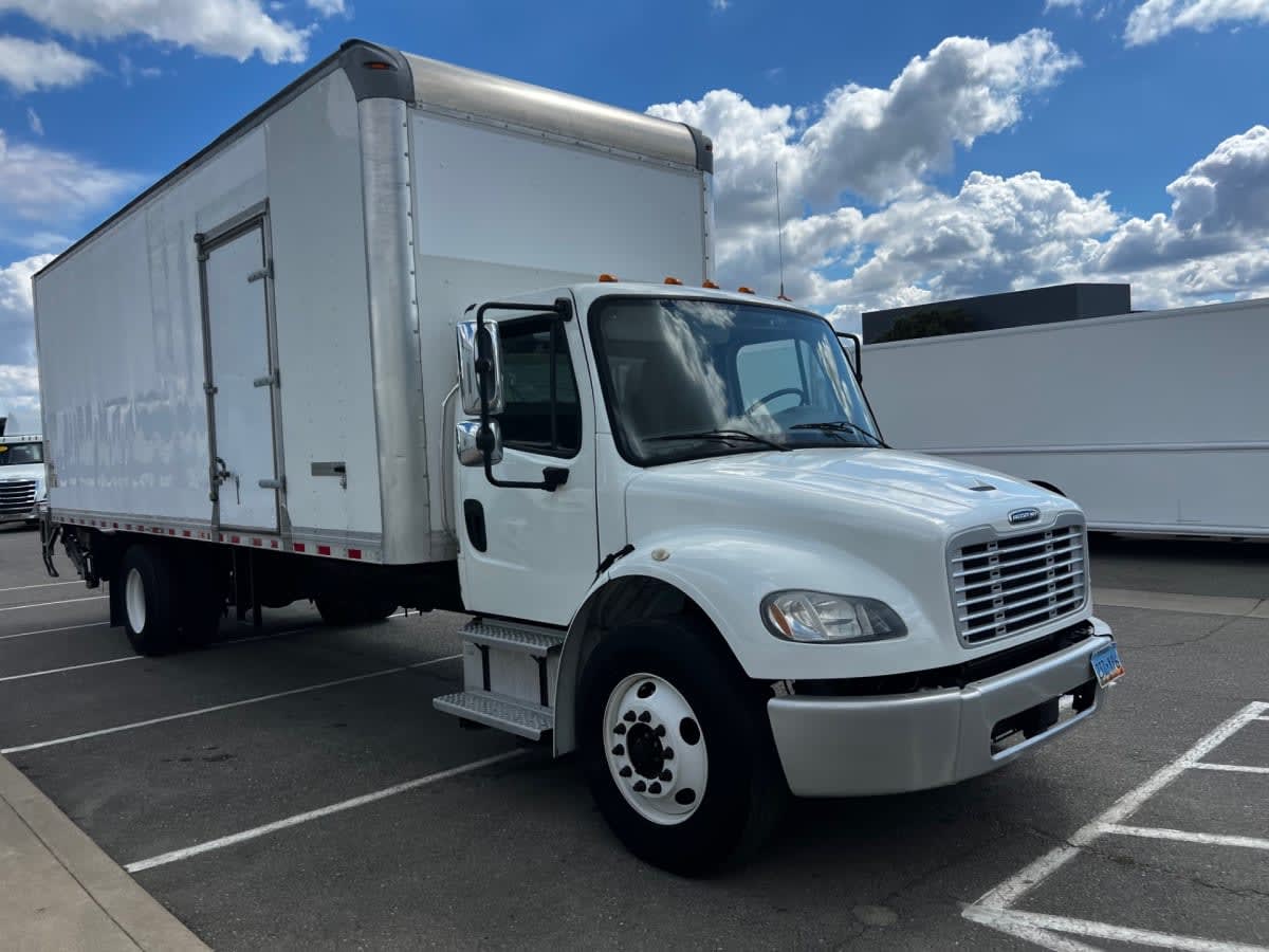 2018 Freightliner/Mercedes M2 106 795755