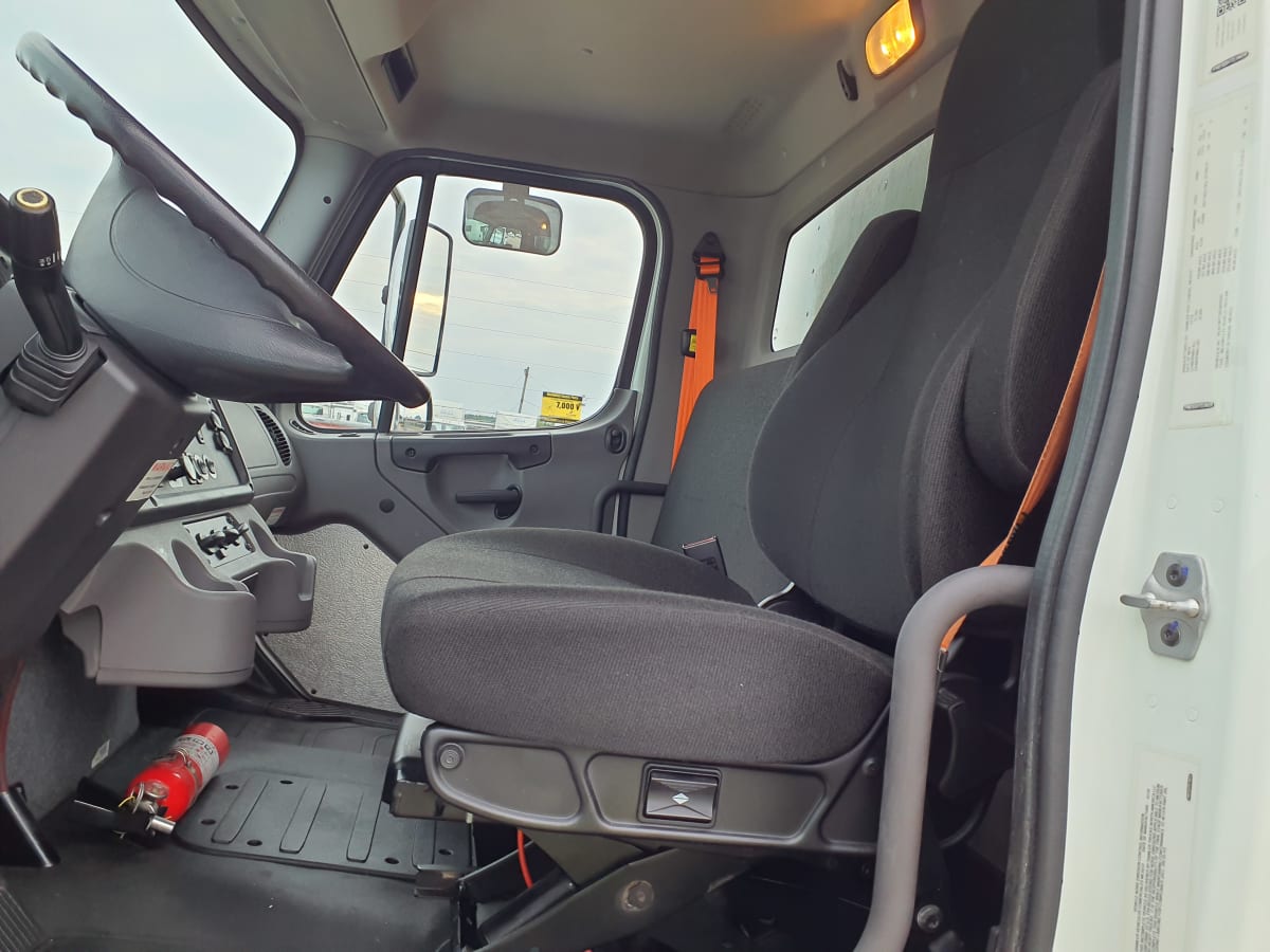 2019 Freightliner/Mercedes M2 106 796156