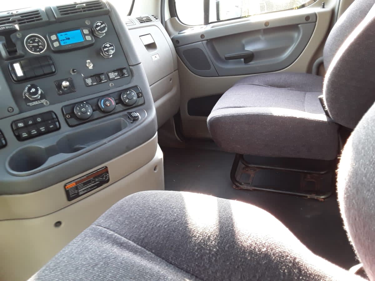 2019 Freightliner CASCADIA 125 796226