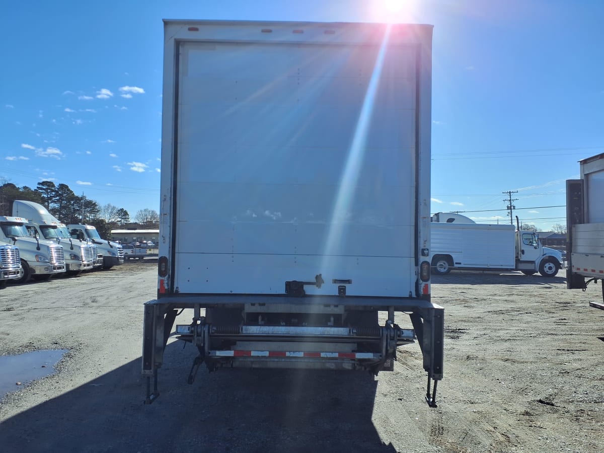 2018 Freightliner/Mercedes M2 106 796365