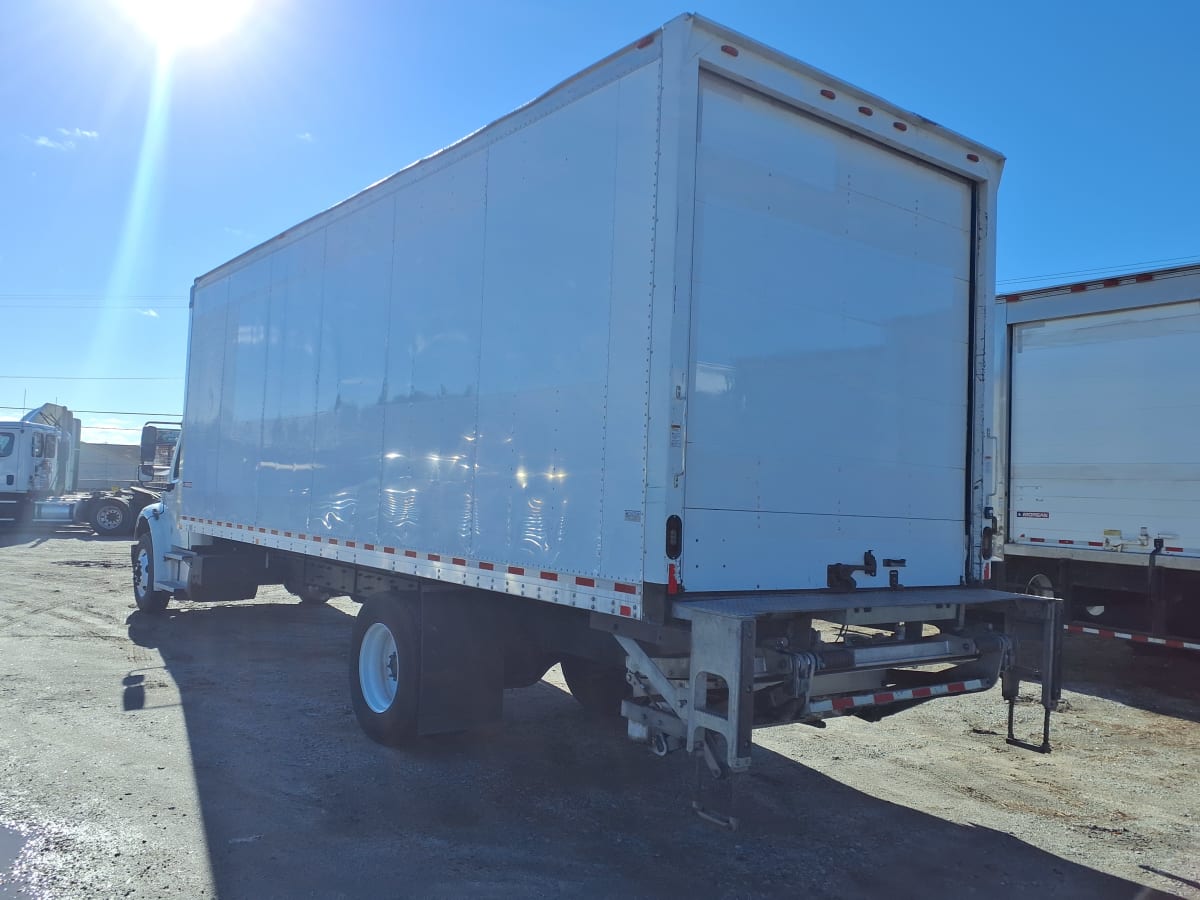 2018 Freightliner/Mercedes M2 106 796365