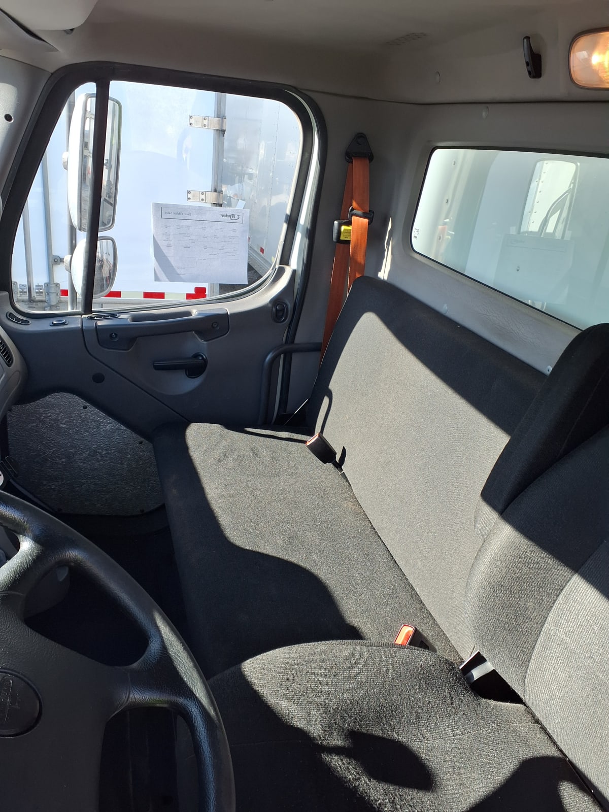 2018 Freightliner/Mercedes M2 106 796365