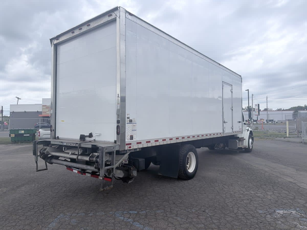 2019 Freightliner M2 106 in Syracuse, NY — photo 4