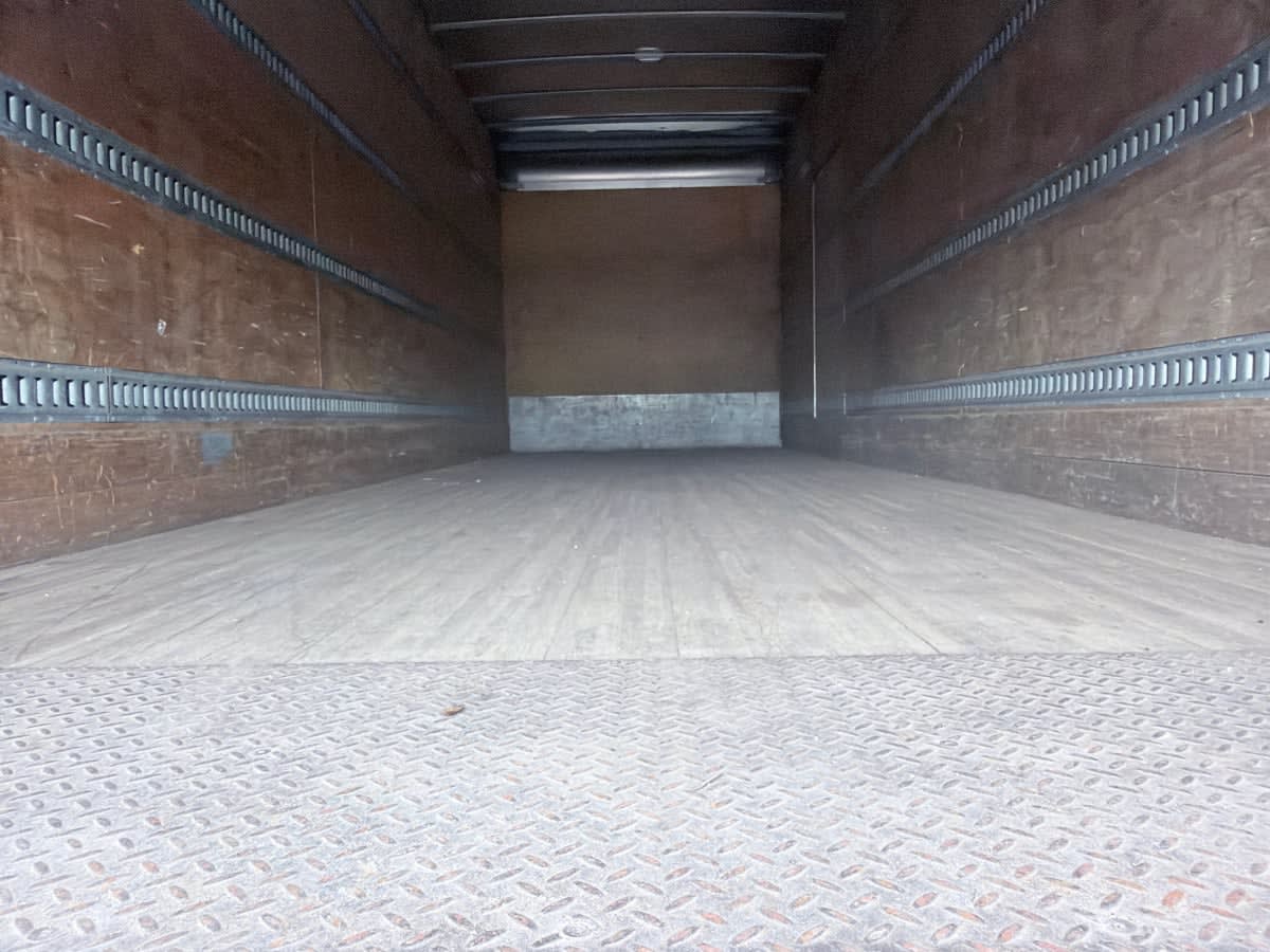 2019 Freightliner M2 106 in Syracuse, NY — photo 8