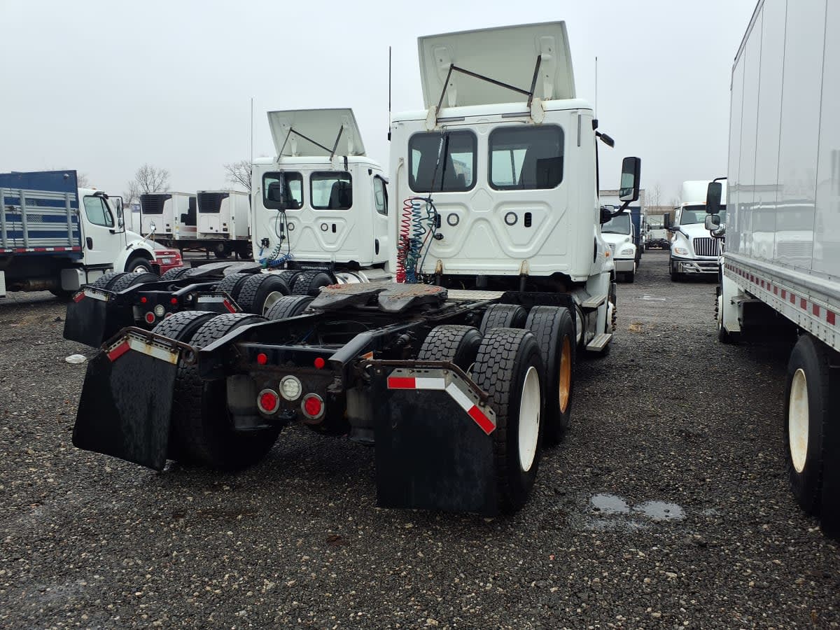 2019 Freightliner - image 4