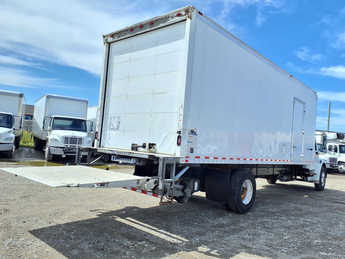 2018 Freightliner M2 106 799658