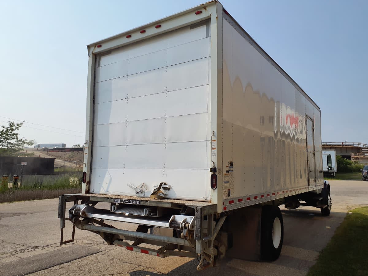 2019 Freightliner M2 106 799683