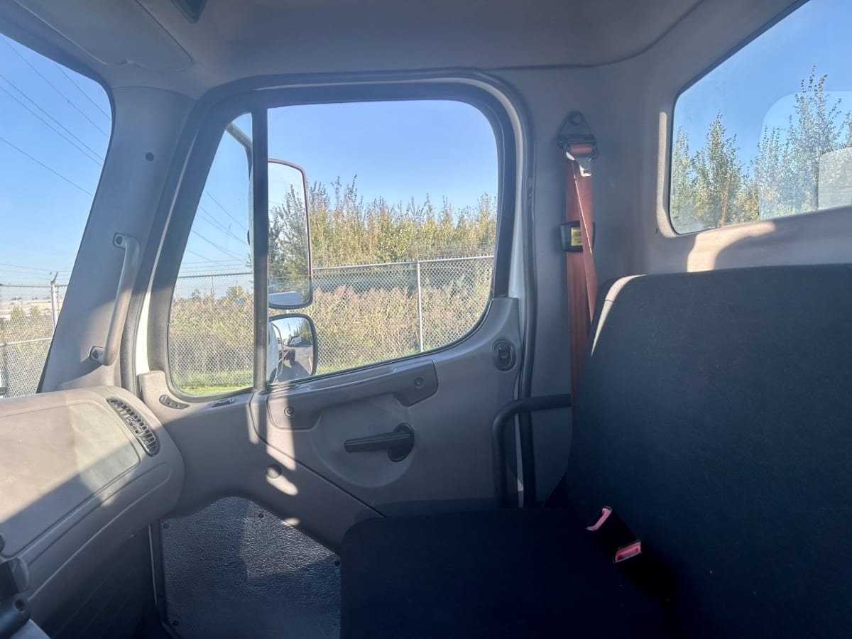 2018 Freightliner/Mercedes M2 106 799755
