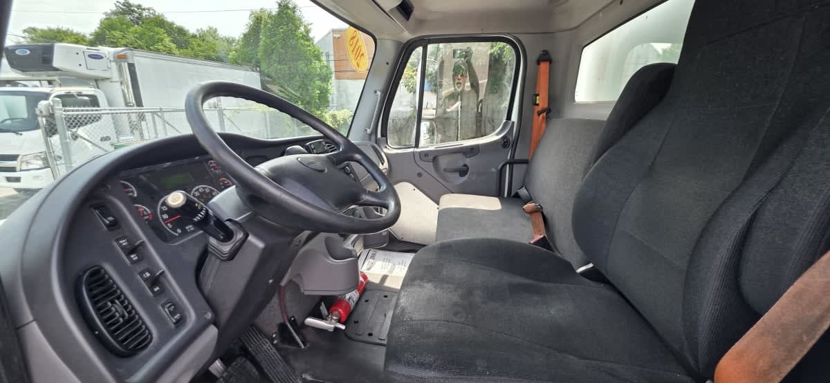 2018 Freightliner/Mercedes M2 106 799877