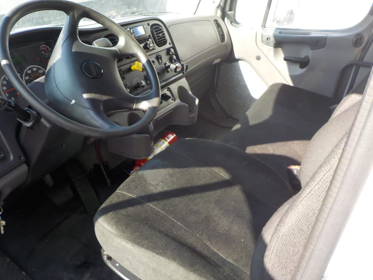 2019 Freightliner/Mercedes M2 106 799883