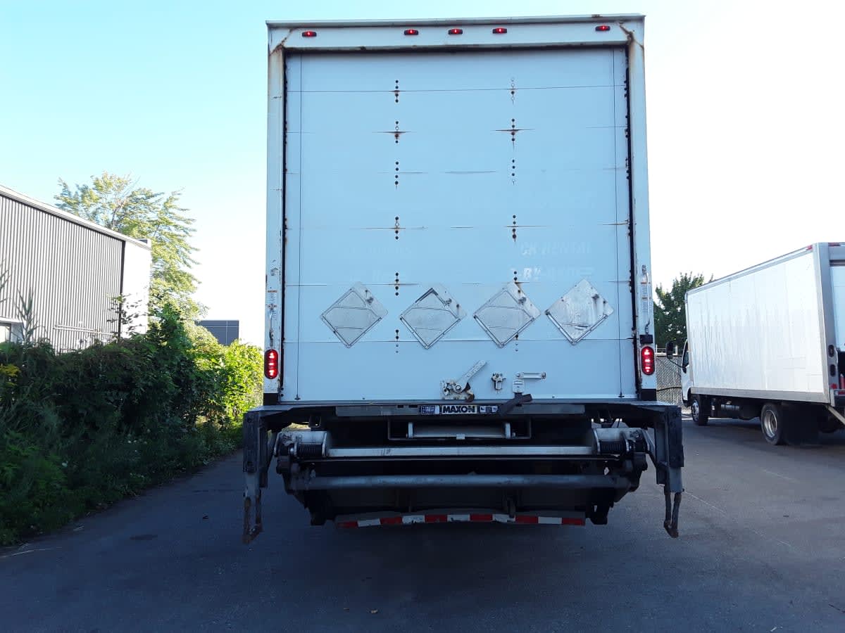 2018 Freightliner M2 106 799906