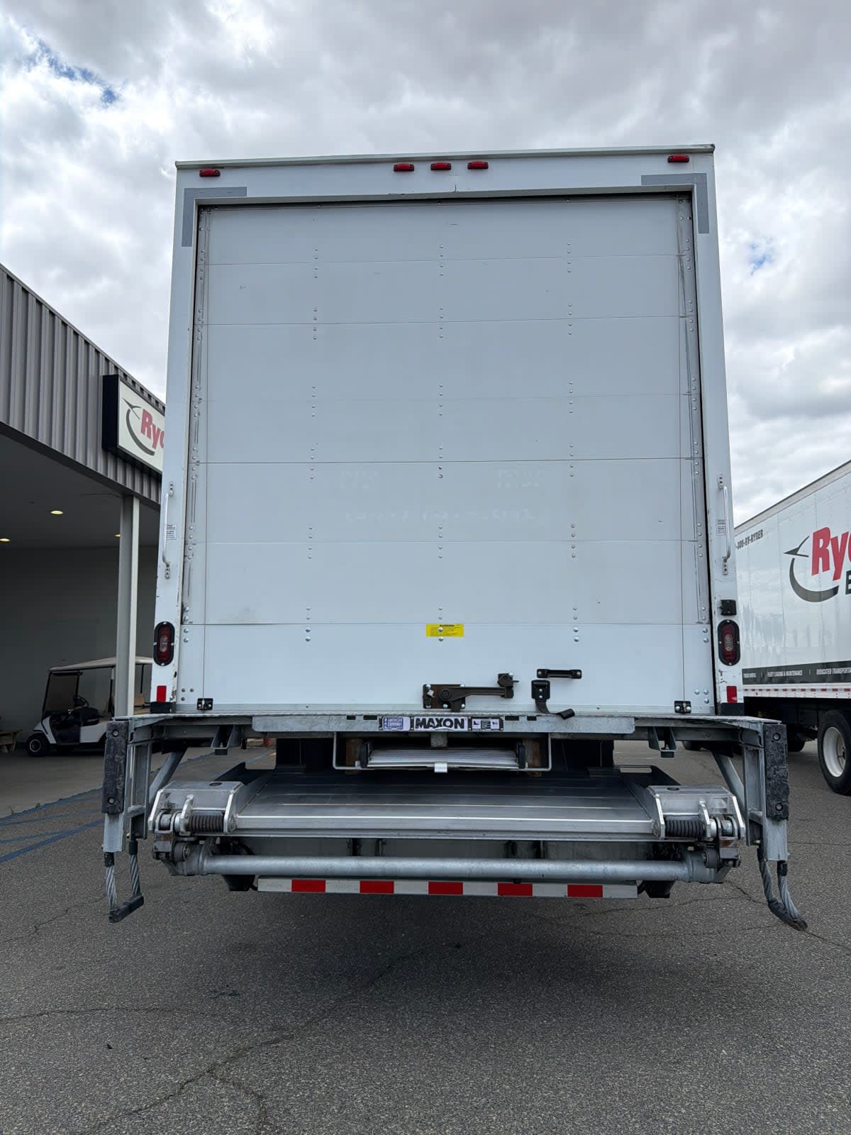 2018 Freightliner/Mercedes M2 106 799949