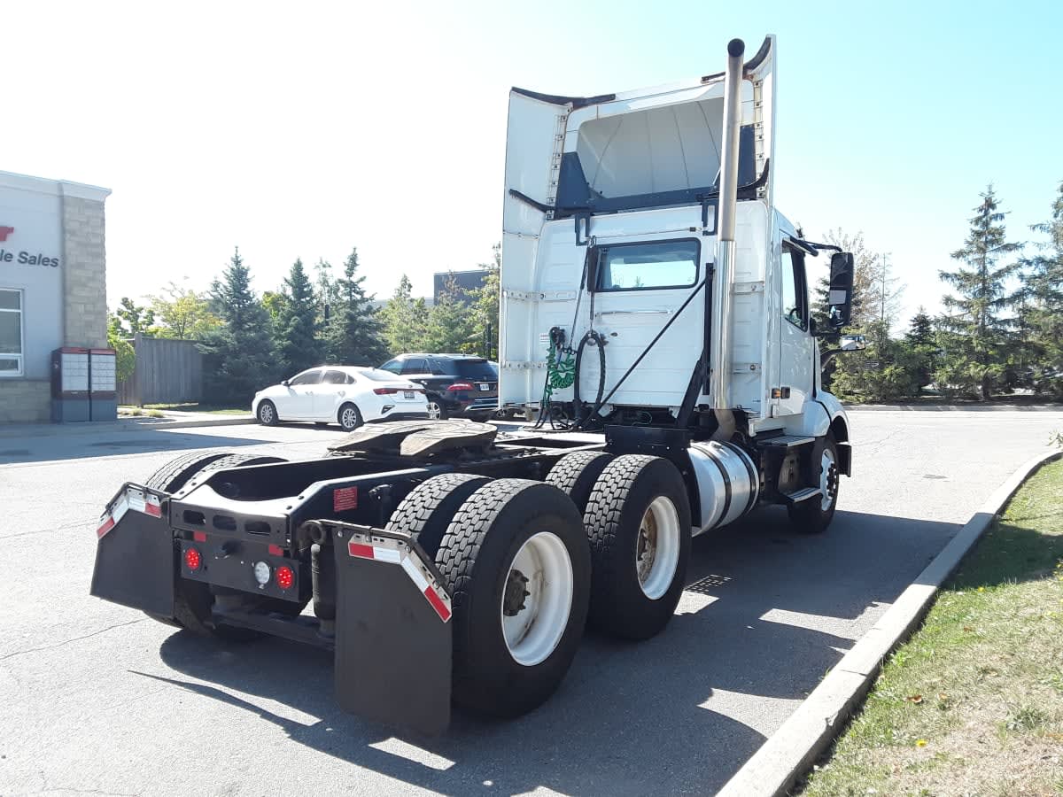 2019 Volvo VNL64T-300 799988