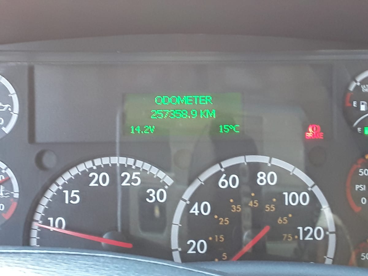 2018 Freightliner/Mercedes M2 106 800129