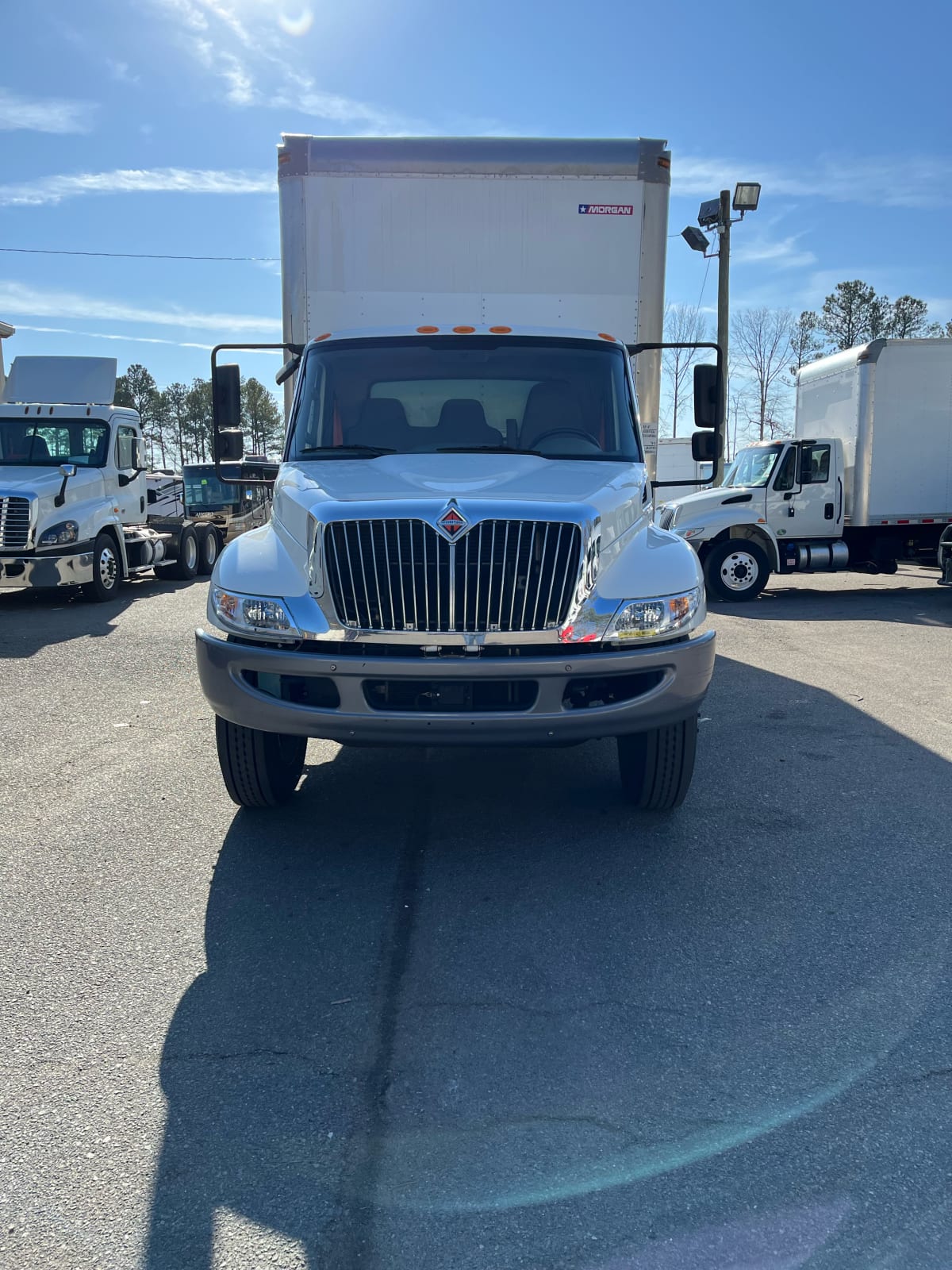 2018 Navistar International 4300 800145