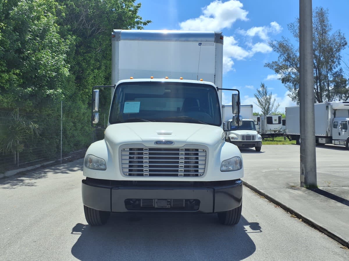 2018 Freightliner/Mercedes M2 106 800421