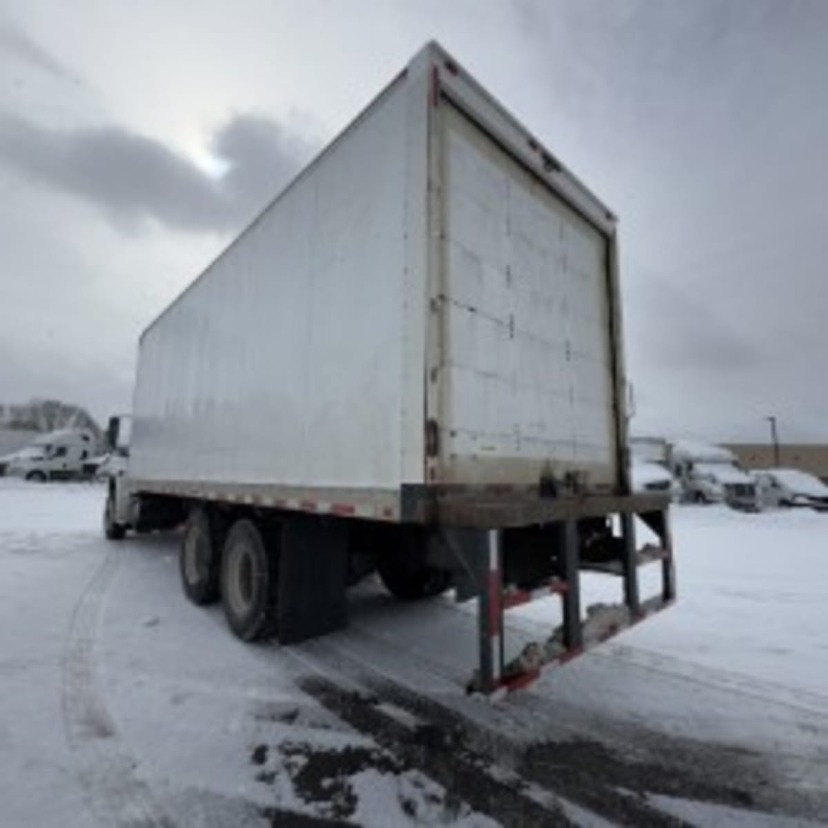 2019 Freightliner/Mercedes M2 106 802039