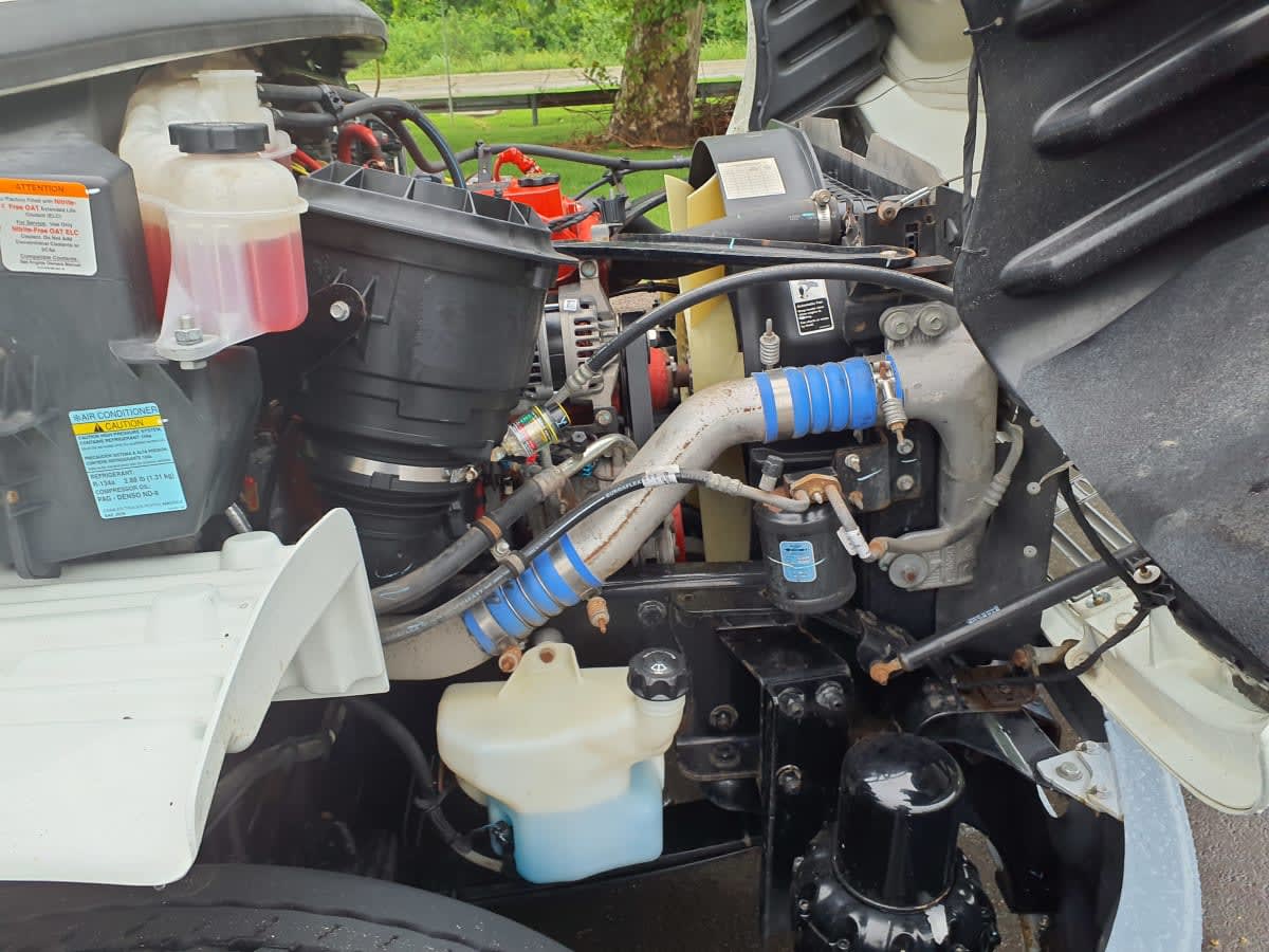 2018 Freightliner M2 106 802163