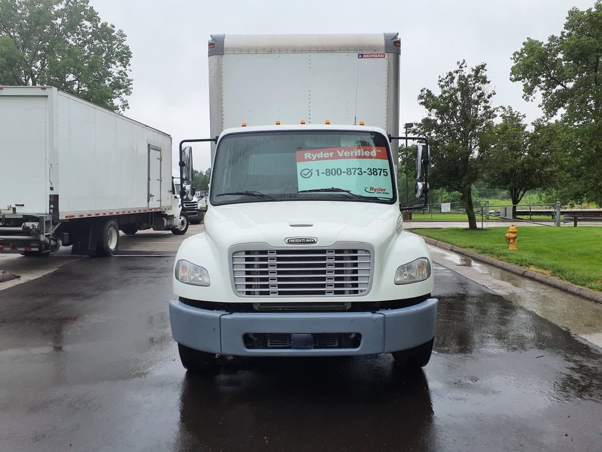 2018 Freightliner M2 106 802163