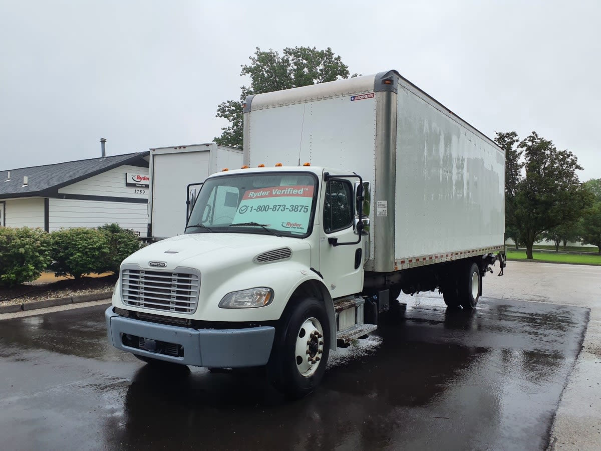 2018 Freightliner M2 106 802163