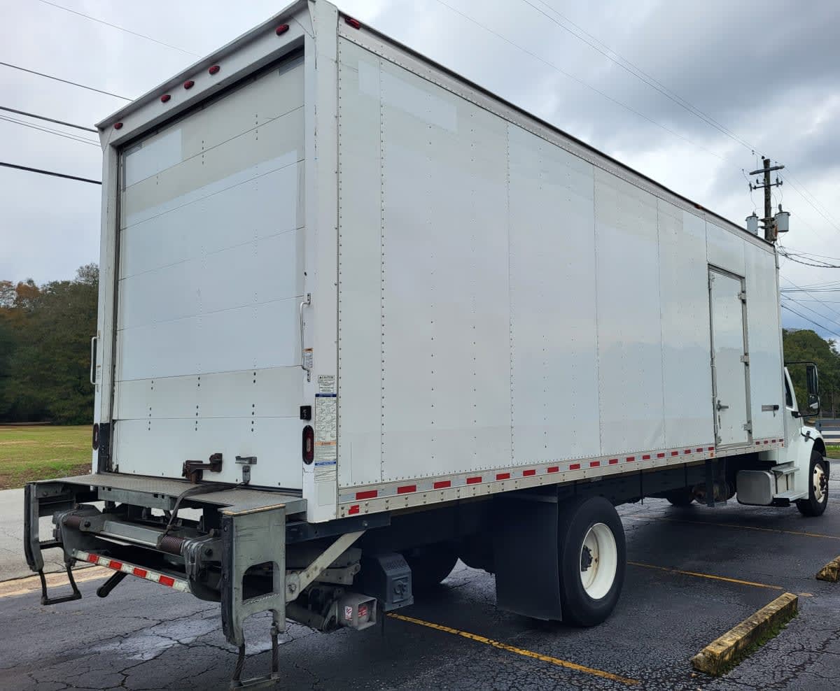 2018 Freightliner/Mercedes M2 106 802167