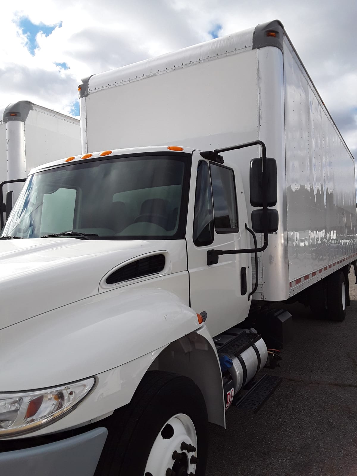2018 Navistar International 4300 802290