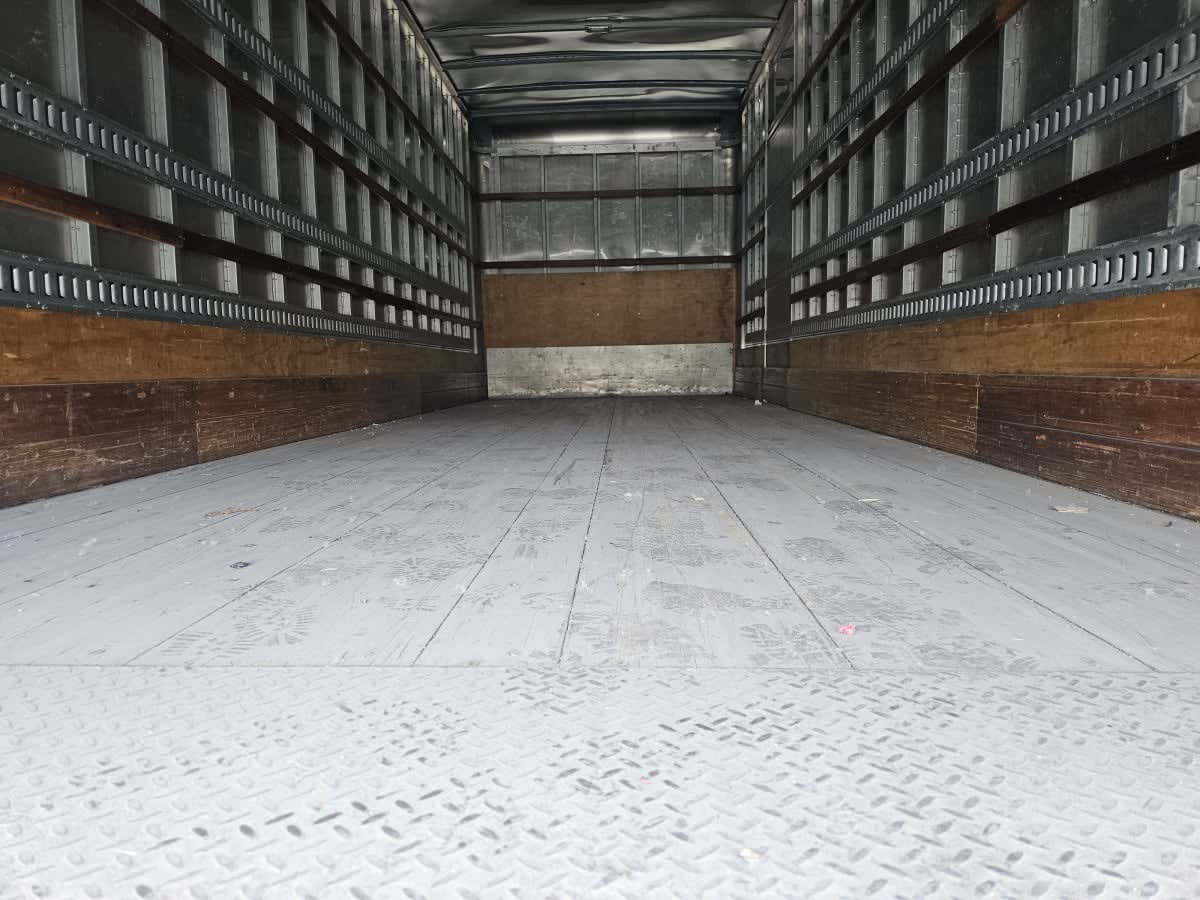 2018 Navistar International 4300 802300