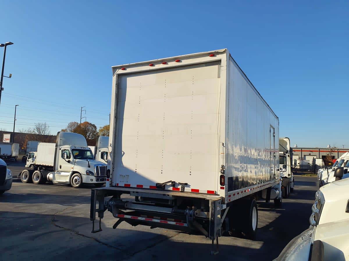 2018 Navistar International 4300 802345