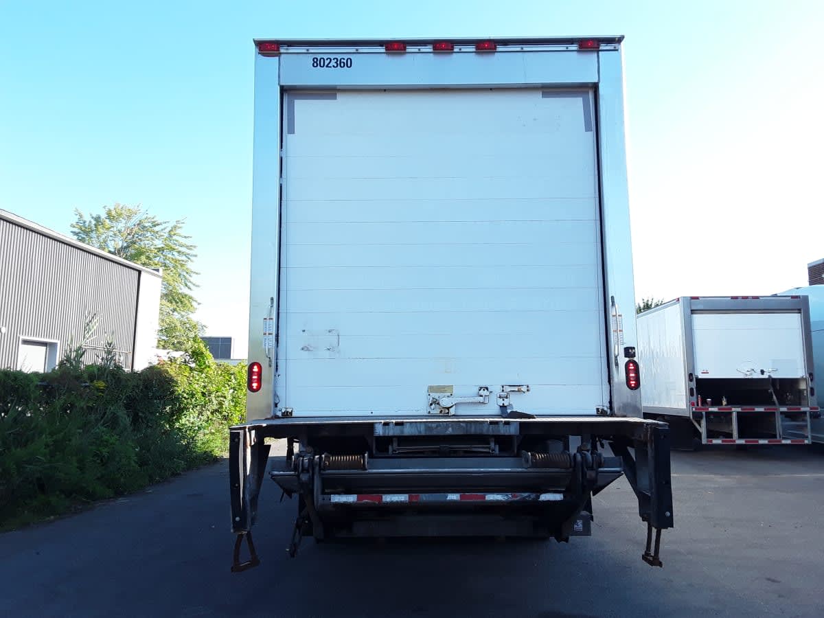 2018 Freightliner/Mercedes M2 106 802360