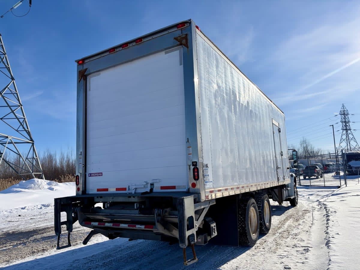 2018 Freightliner/Mercedes M2 106 802434