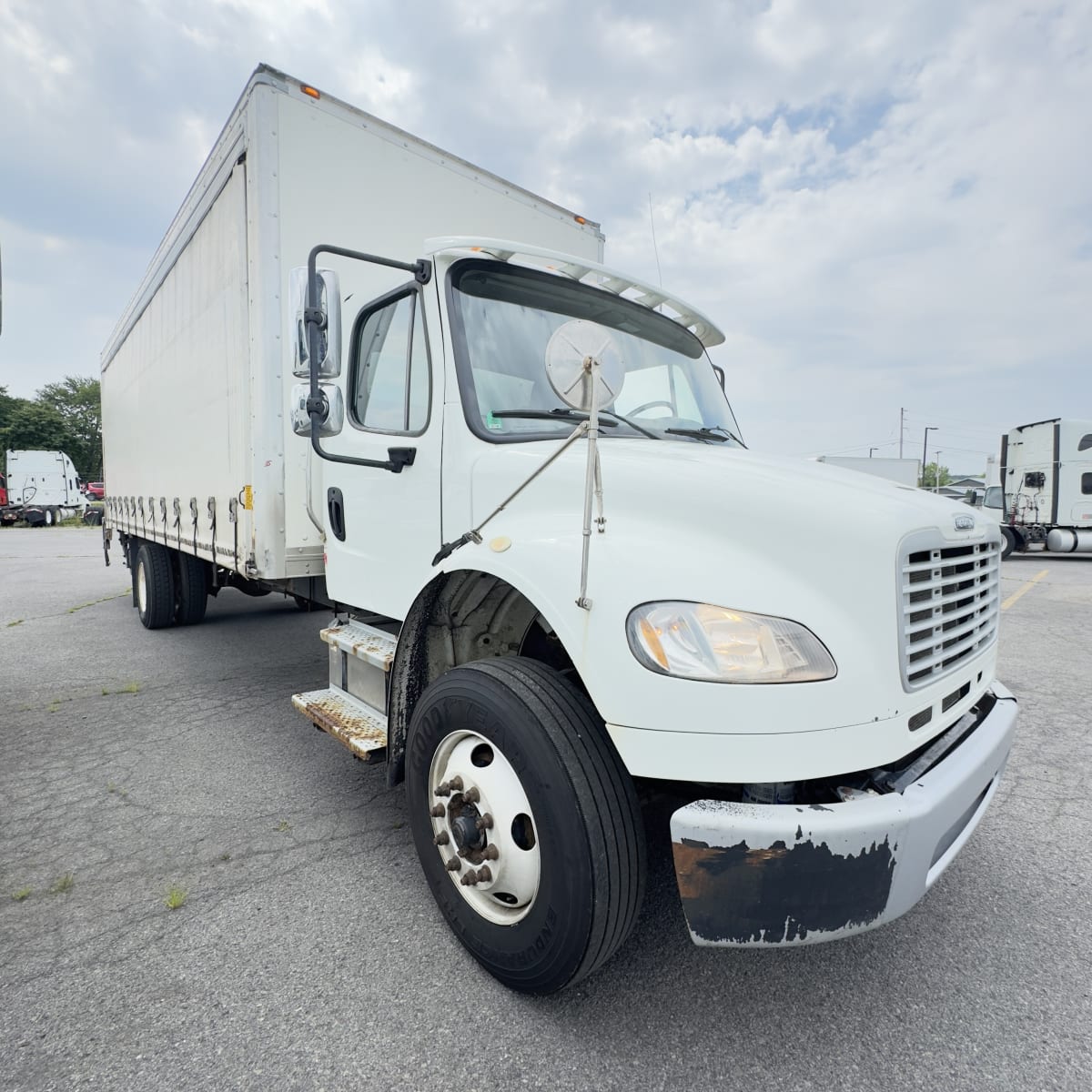 2019 Freightliner/Mercedes M2 106 802576
