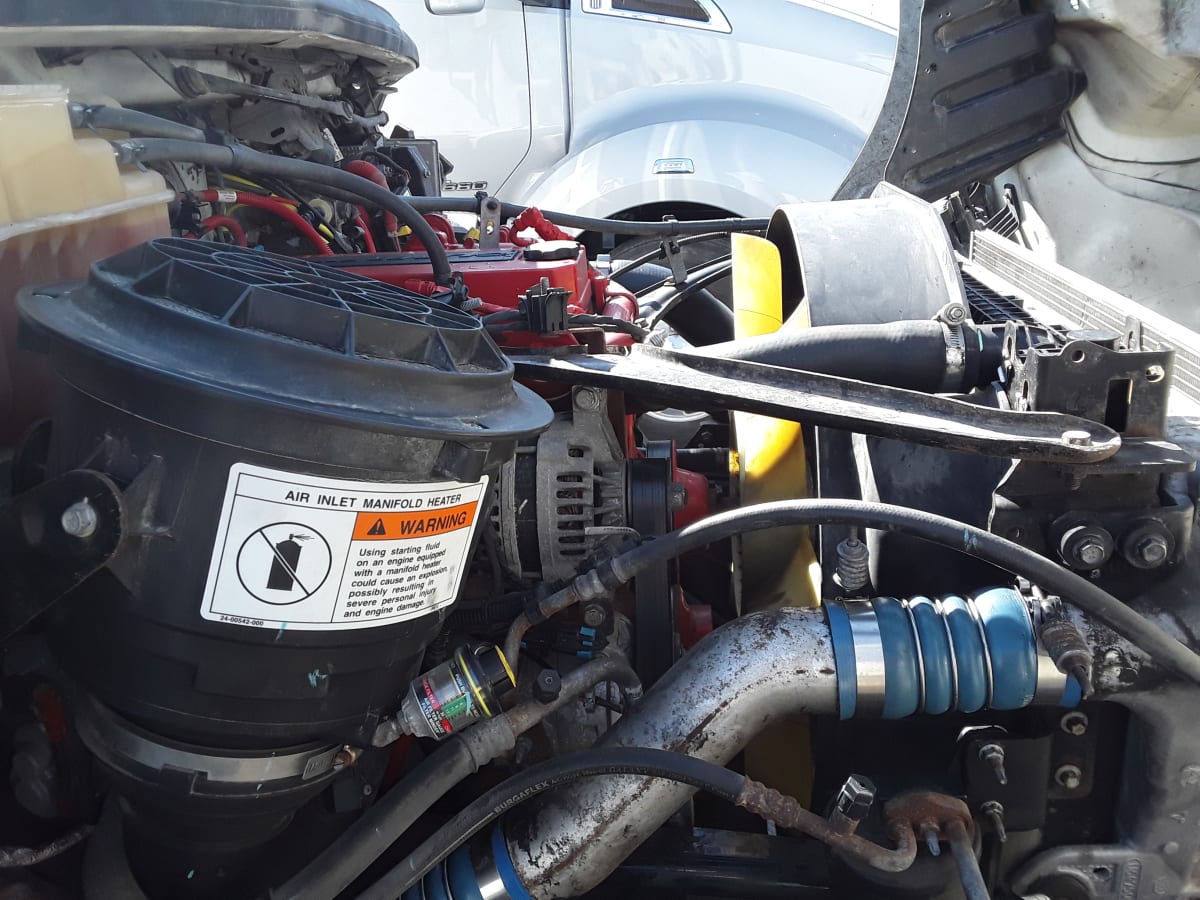 2019 Freightliner/Mercedes M2 106 802600