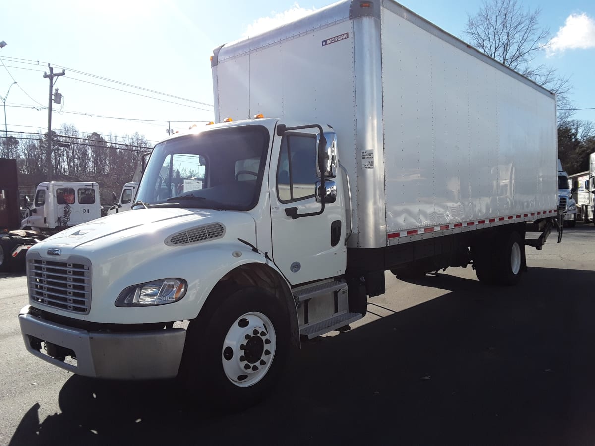 2018 Freightliner/Mercedes M2 106 802795