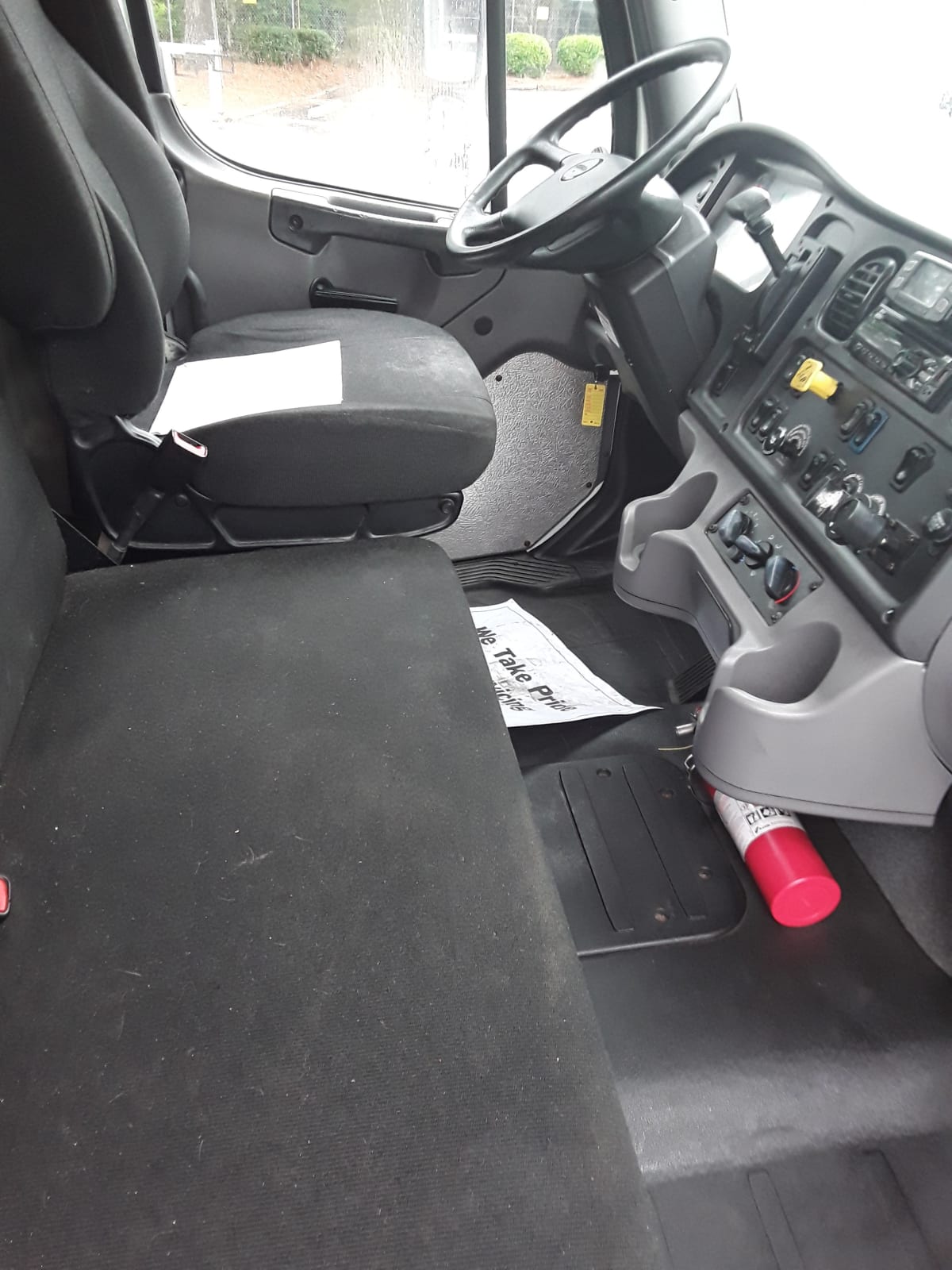 2018 Freightliner/Mercedes M2 106 802800