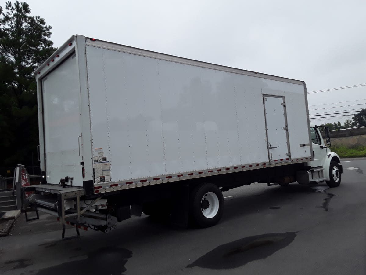 2018 Freightliner/Mercedes M2 106 802811