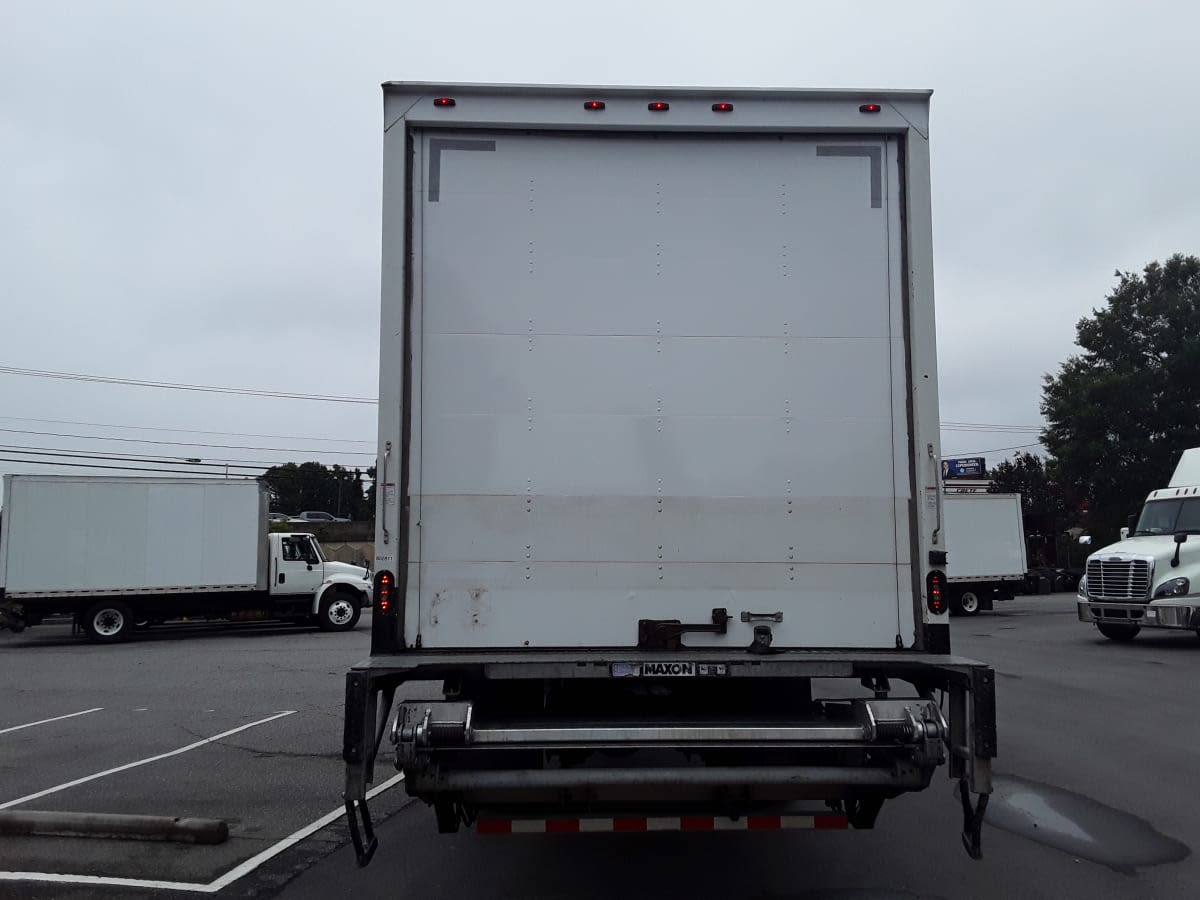 2018 Freightliner/Mercedes M2 106 802811