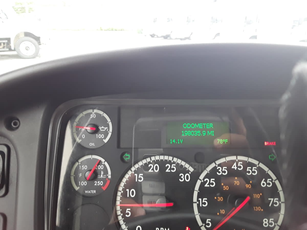 2018 Freightliner/Mercedes M2 106 802811