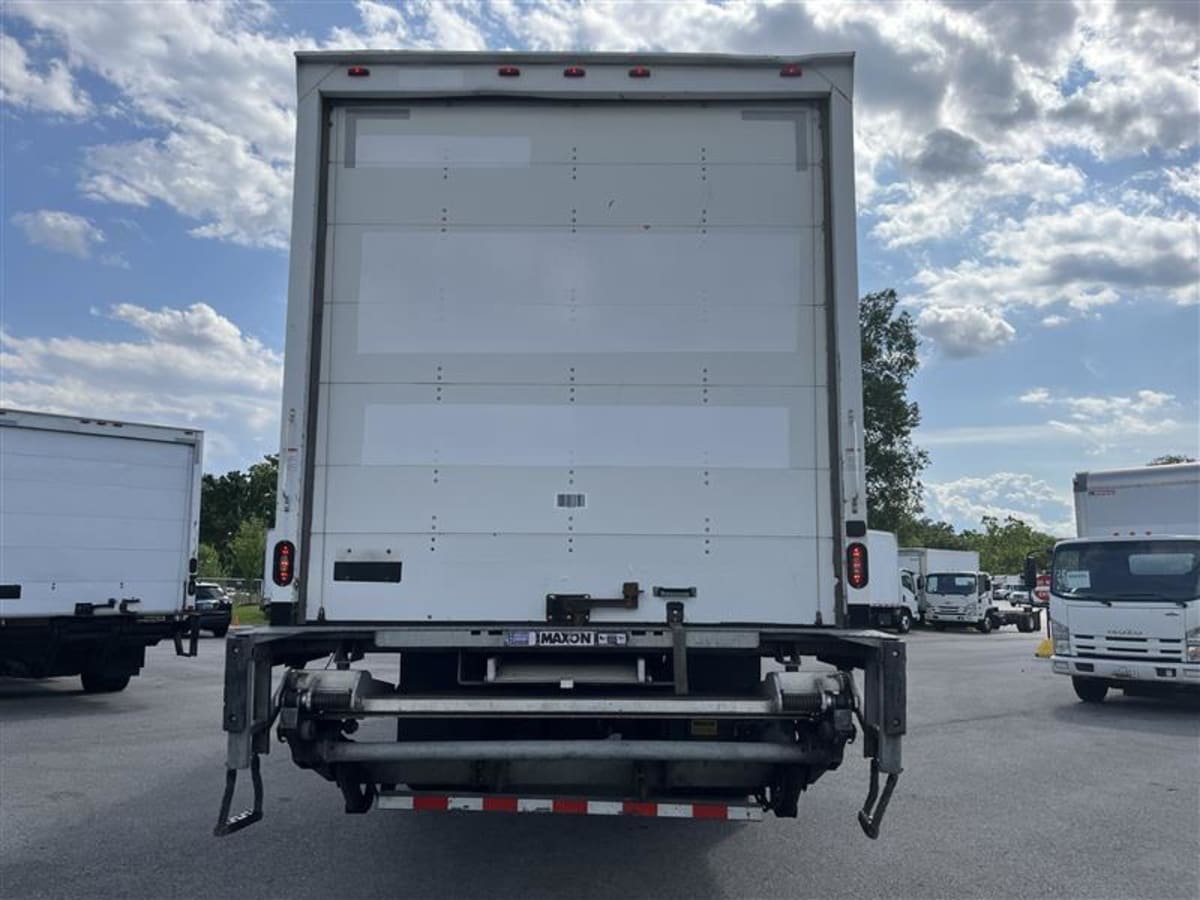 2018 Freightliner M2 106 802822