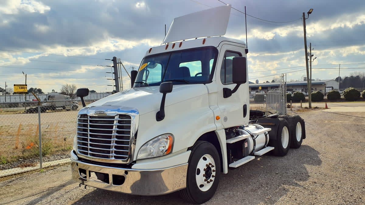 2018 Freightliner/Mercedes CASCADIA 125 803012