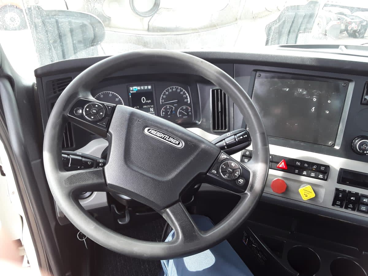 2018 Freightliner/Mercedes NEW CASCADIA PX12664 803051