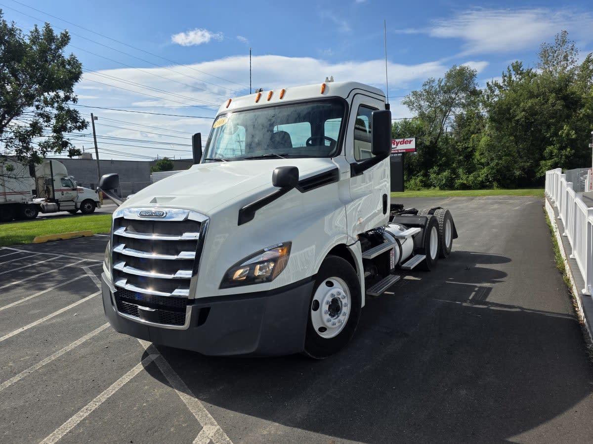 2018 Freightliner Cascadia in Bensalem, PA